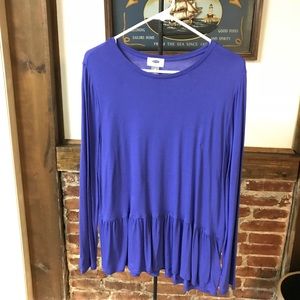 Old Navy Long Sleeved Shirt